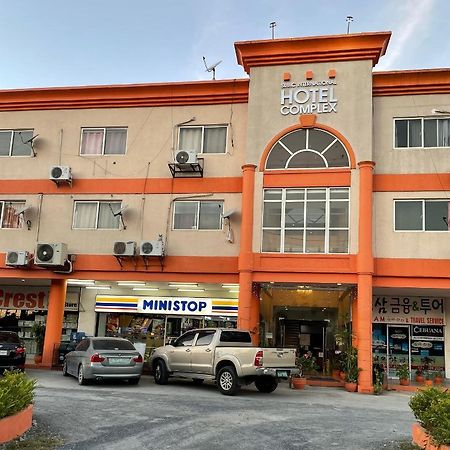 Crib 252 Subic Bay Aparthotel Bagian luar foto
